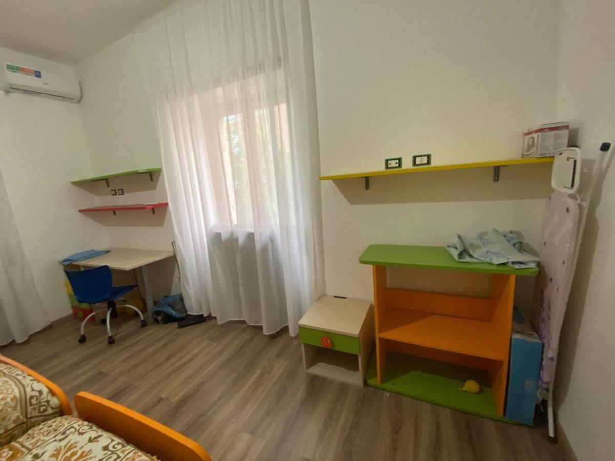 La Casa Di Gianfry Leilighet Paola Eksteriør bilde
